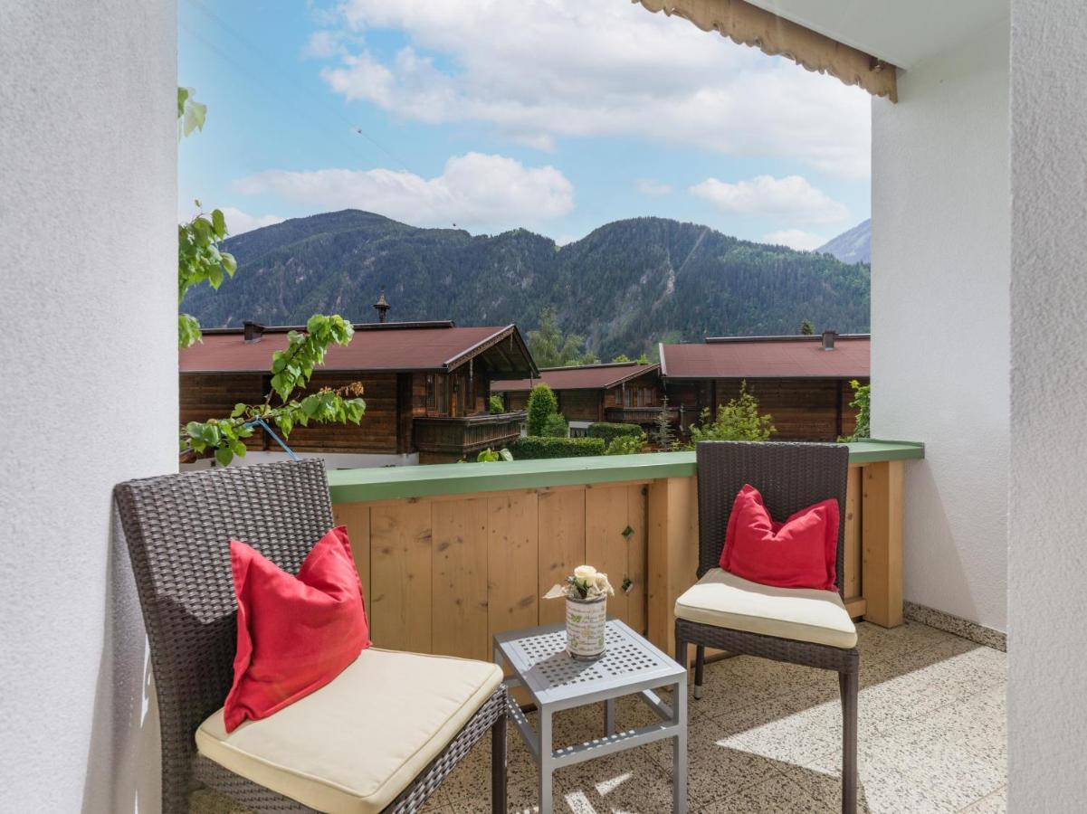 Hotel Garni Ferienhof Mayrhofen Exteriör bild