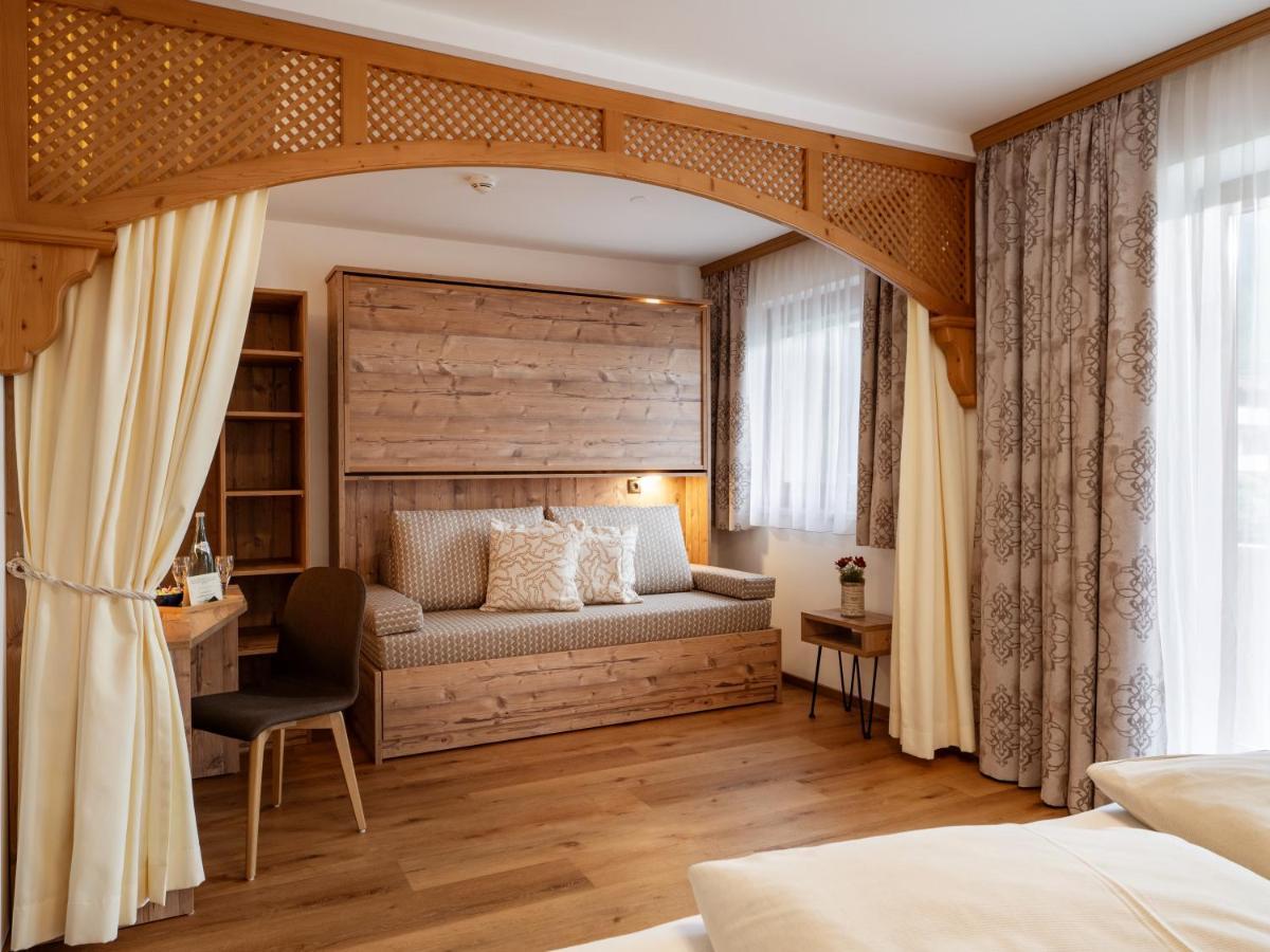 Hotel Garni Ferienhof Mayrhofen Exteriör bild