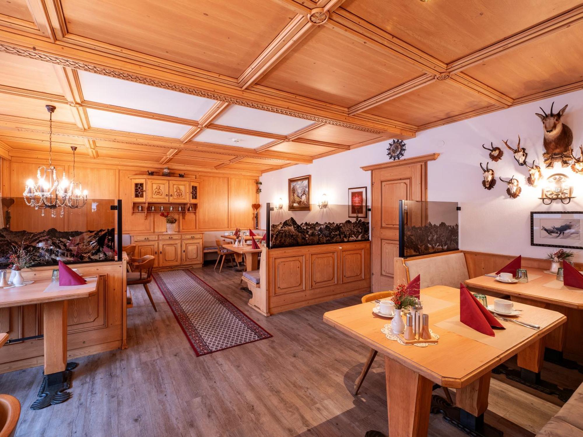 Hotel Garni Ferienhof Mayrhofen Exteriör bild