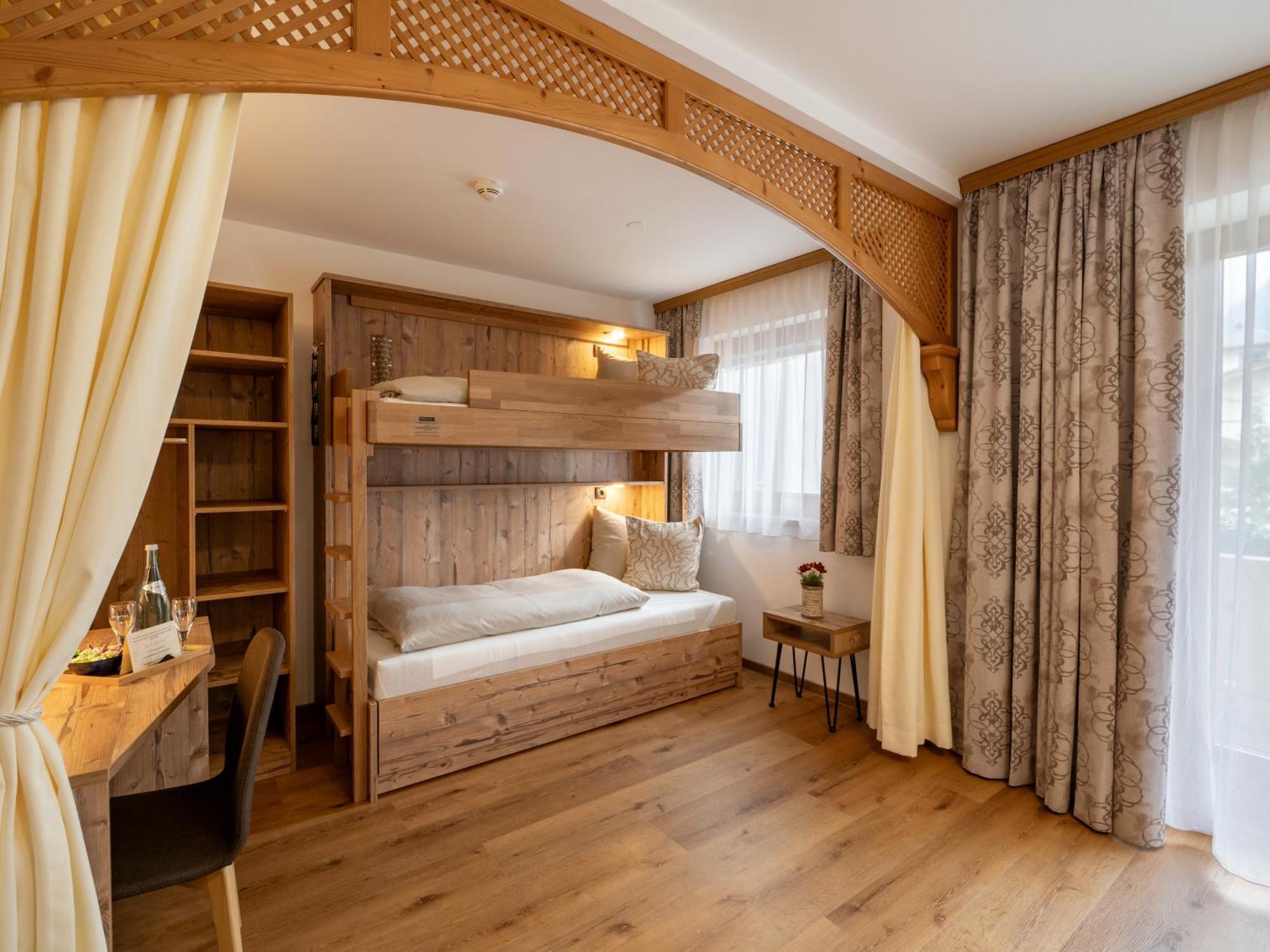 Hotel Garni Ferienhof Mayrhofen Exteriör bild